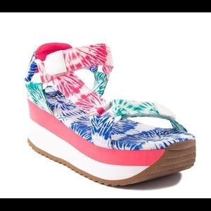 Womens shoes